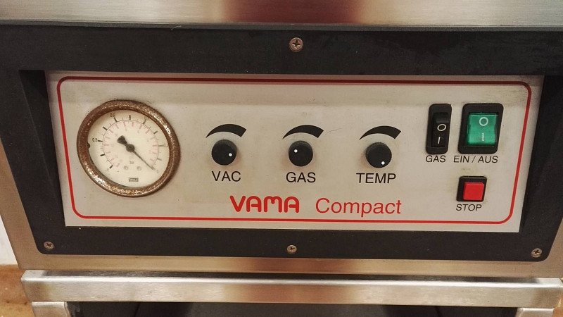 Vakuová balička (vakuovačka) VAMA Compact + nerezový podstavec - Použitá
