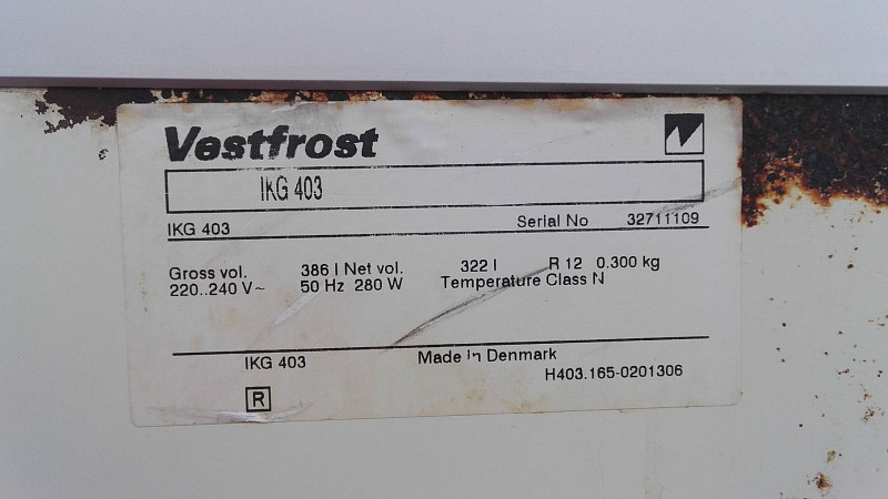 Mrazák pultový Vestfrost 322L - Použitý